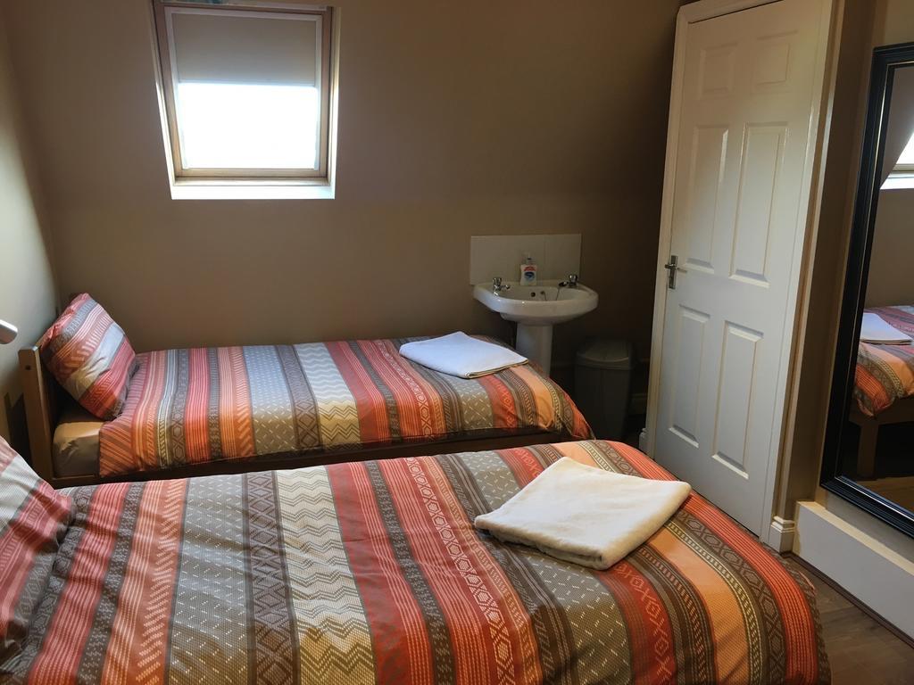 Anfield Accommodation Part Of The Twelfth Man Public House ลิเวอร์พูล ภายนอก รูปภาพ