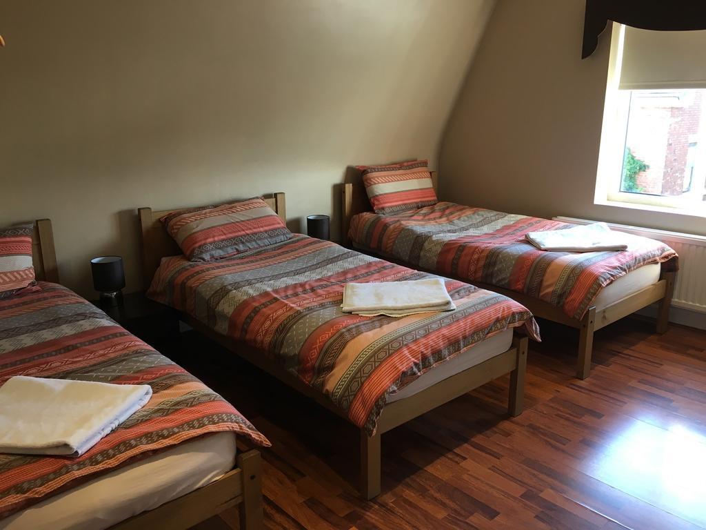 Anfield Accommodation Part Of The Twelfth Man Public House ลิเวอร์พูล ภายนอก รูปภาพ
