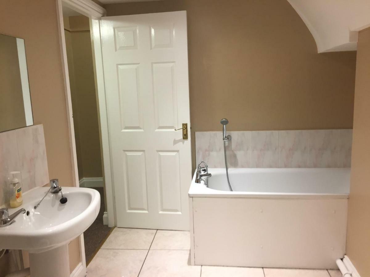 Anfield Accommodation Part Of The Twelfth Man Public House ลิเวอร์พูล ภายนอก รูปภาพ