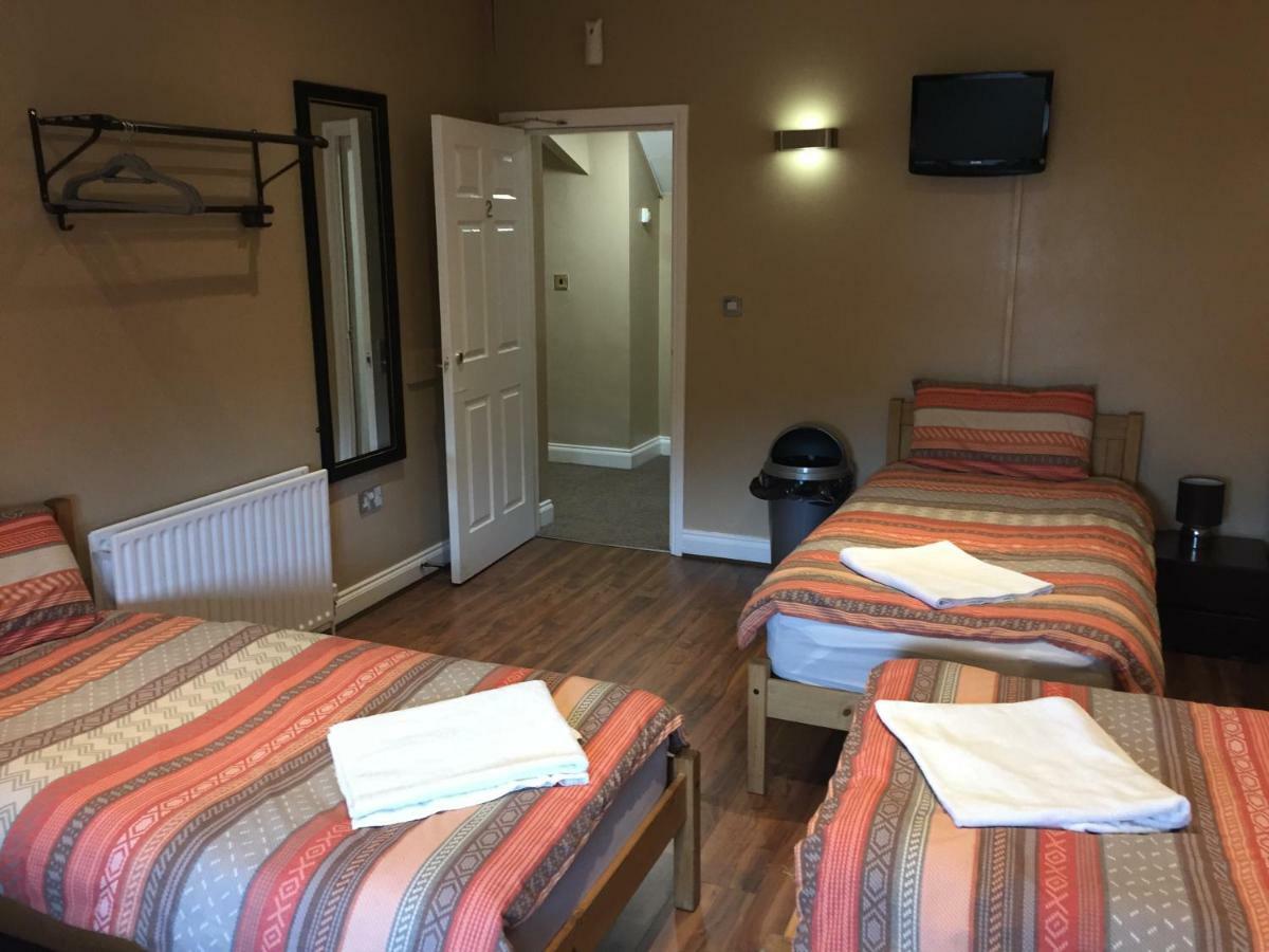 Anfield Accommodation Part Of The Twelfth Man Public House ลิเวอร์พูล ภายนอก รูปภาพ